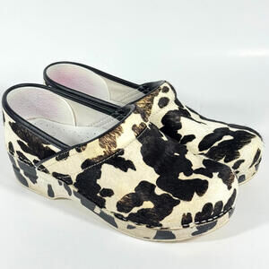 Dansko Womens Size 39 EUR 8.5/9 US Cow Spot Fur Leather Clogs Mules Shoes